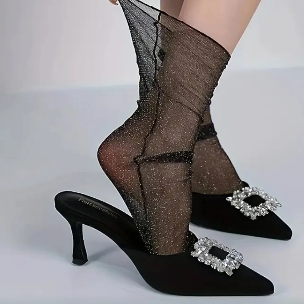 N/A elegant black